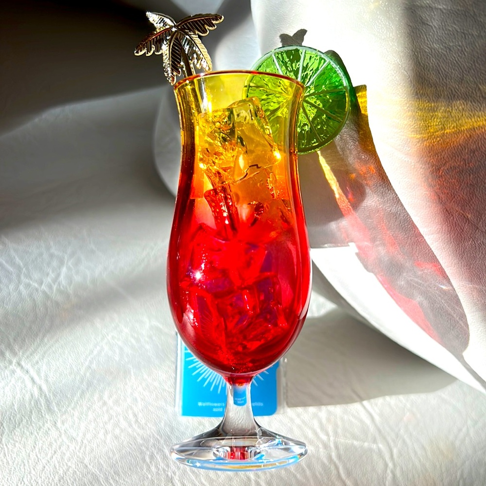 Cocktail Light Up Plug In!